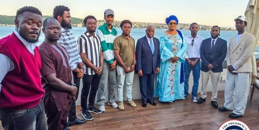 President Boakai Meets Liberian Students in Türkiye